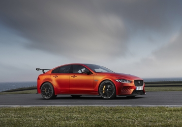 Jaguar XE SV Project 8